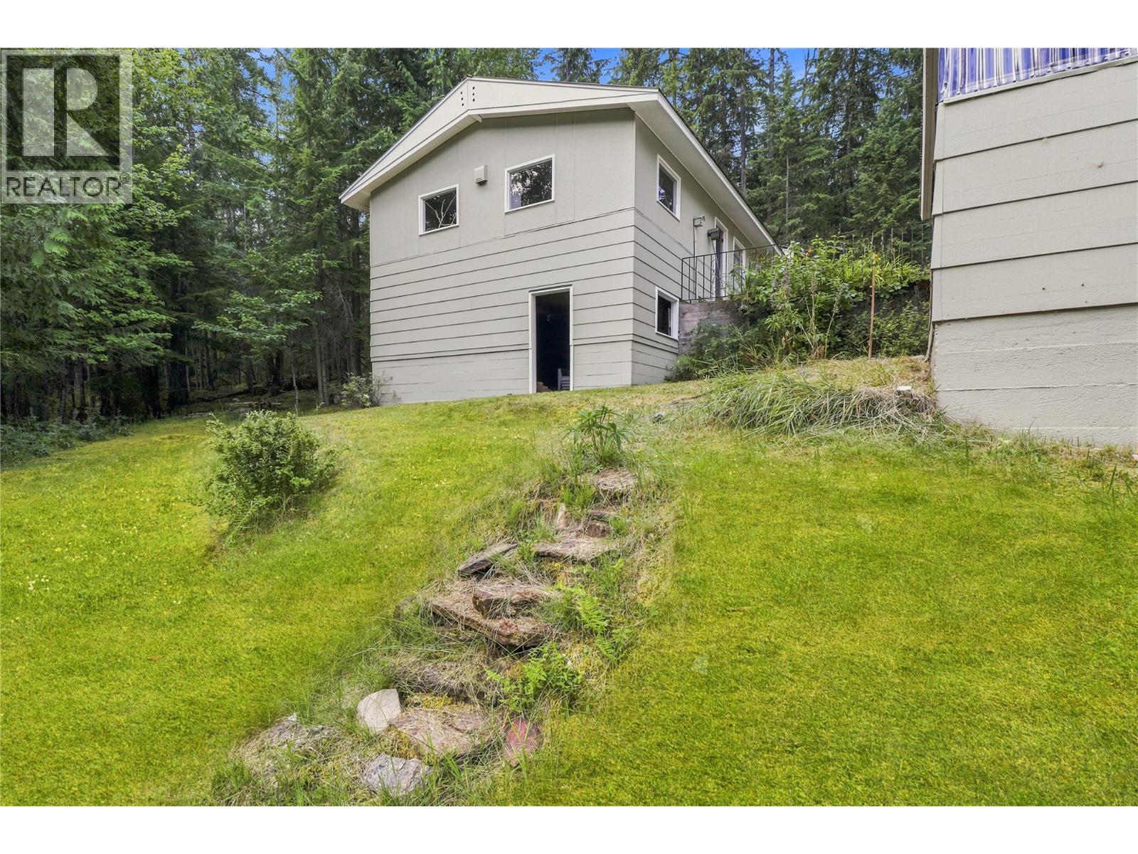 15730 PETERS Road - Image 32