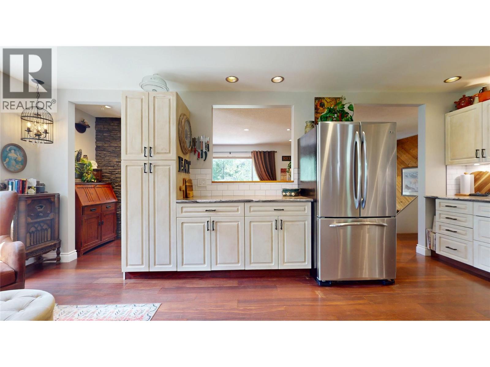 4200 Wilks Road - Image 14