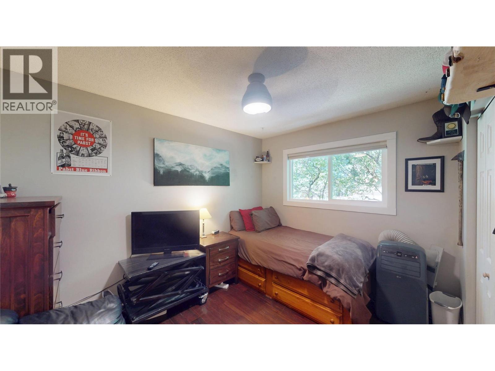 4200 Wilks Road - Image 20