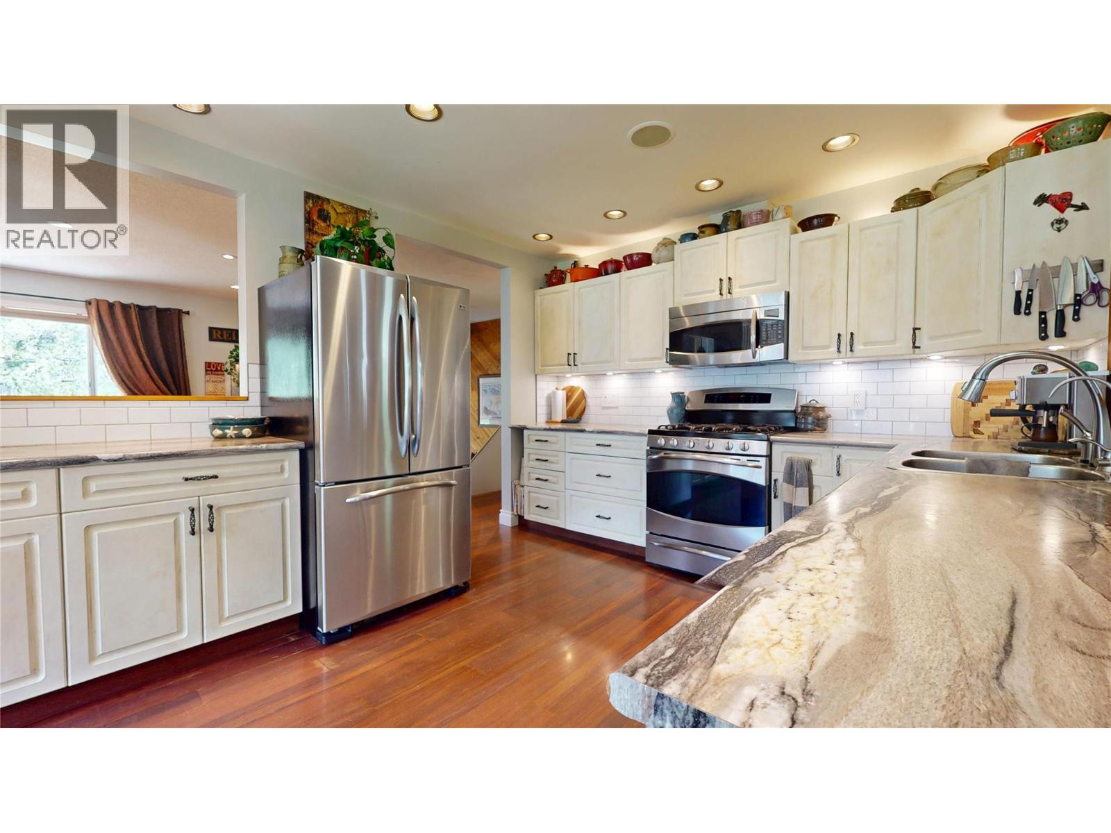 4200 Wilks Road - Image 13