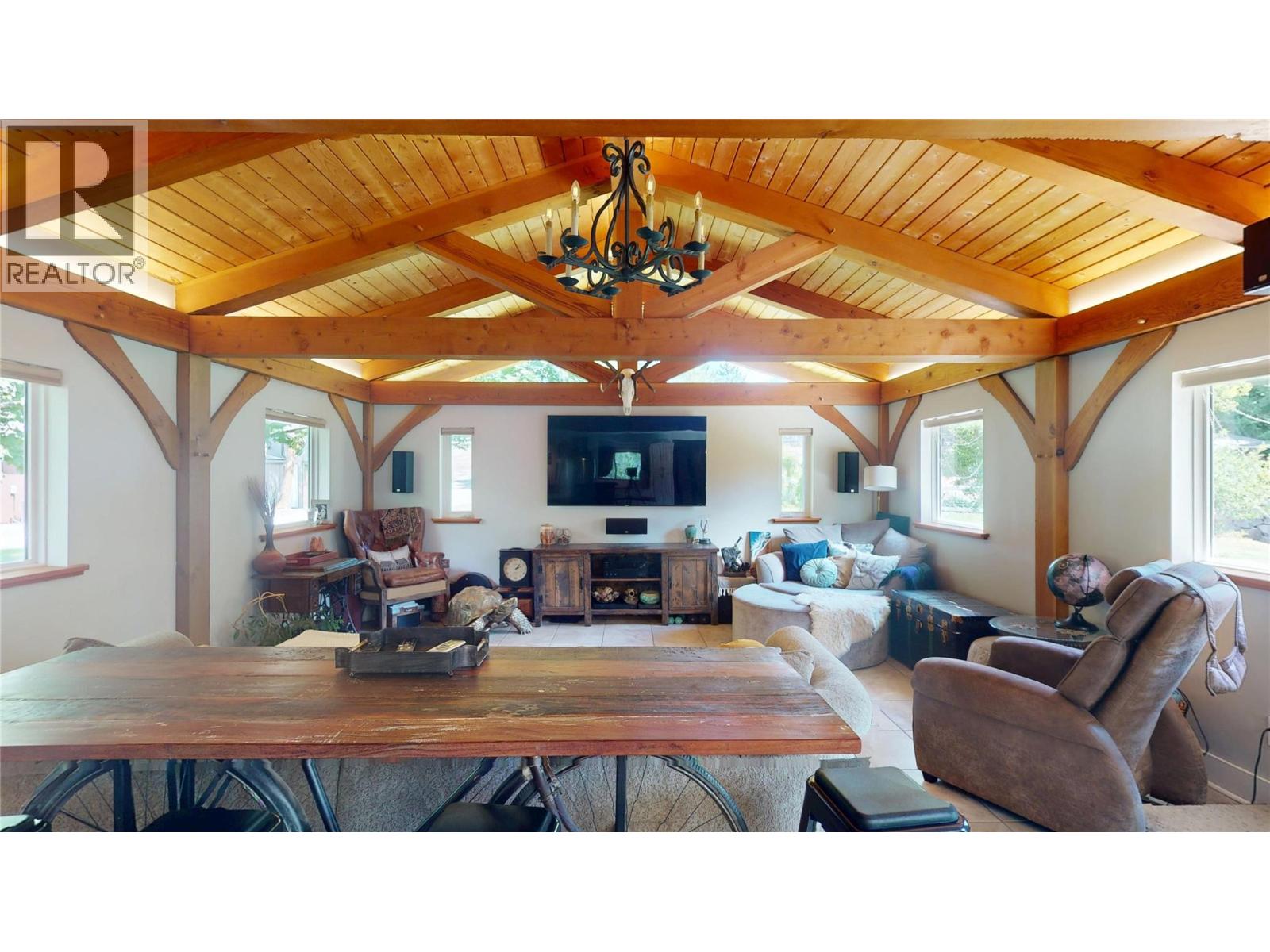 4200 Wilks Road - Image 6