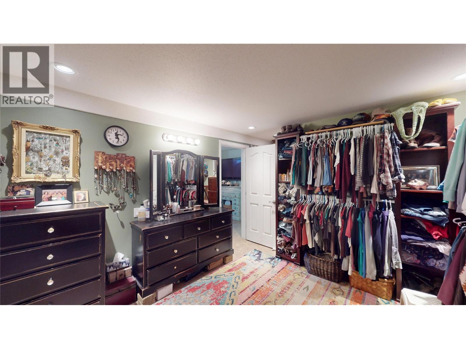 4200 Wilks Road - 26
