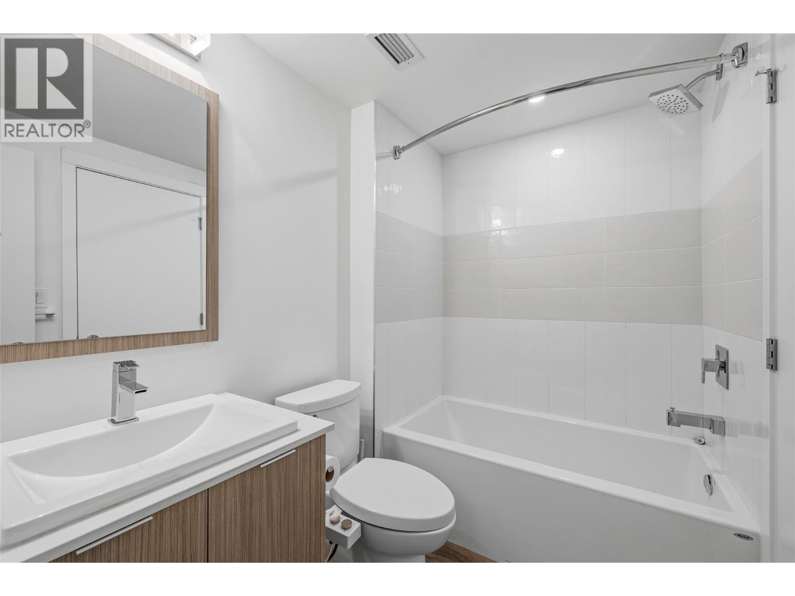101 1775 Chapman Place, Kelowna