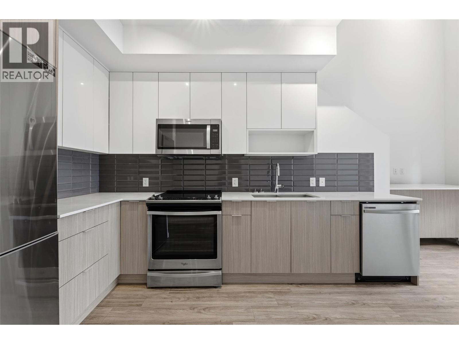 101 1775 Chapman Place, Kelowna