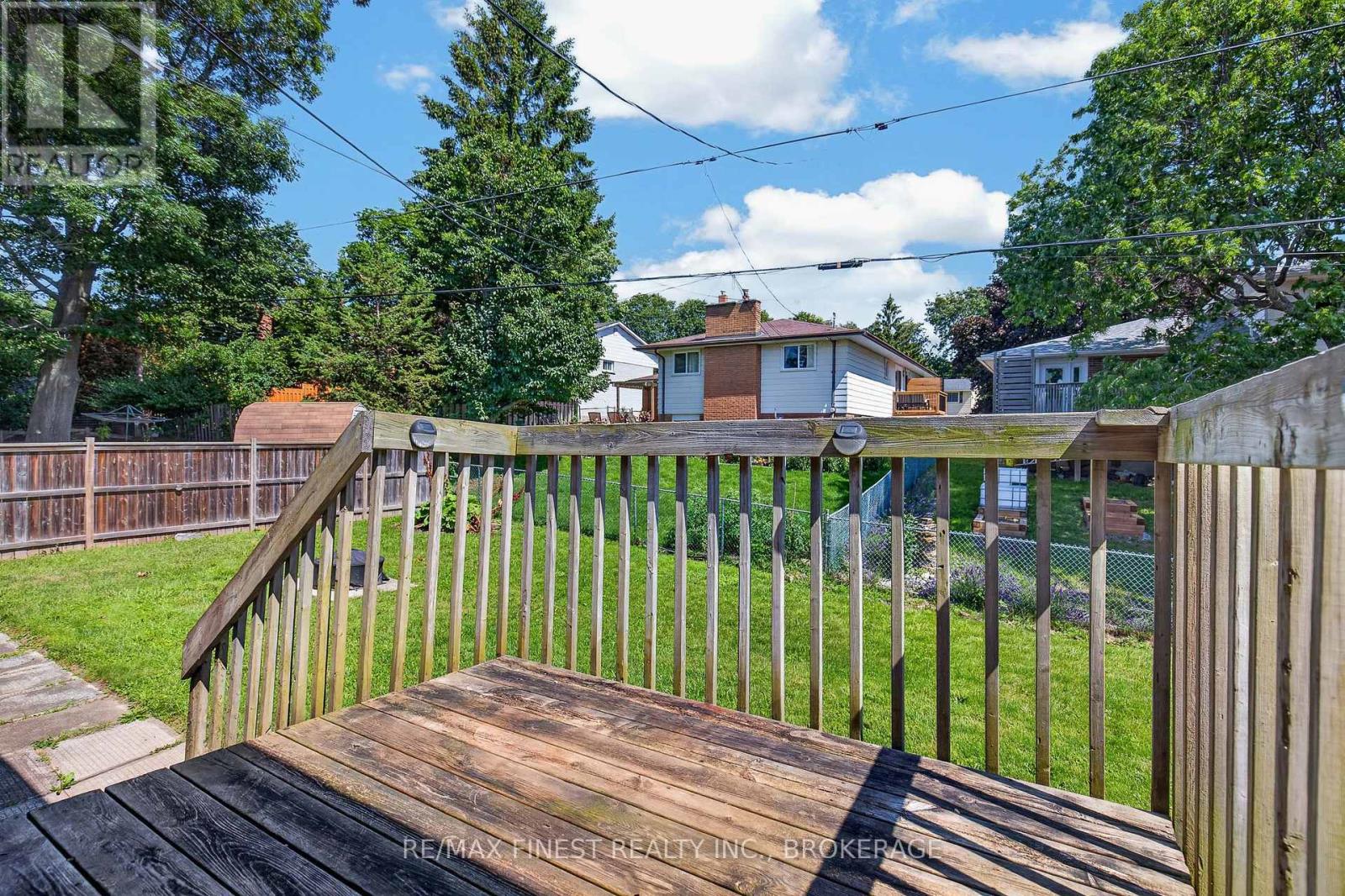 881 LUDGATE CRESCENT - 41