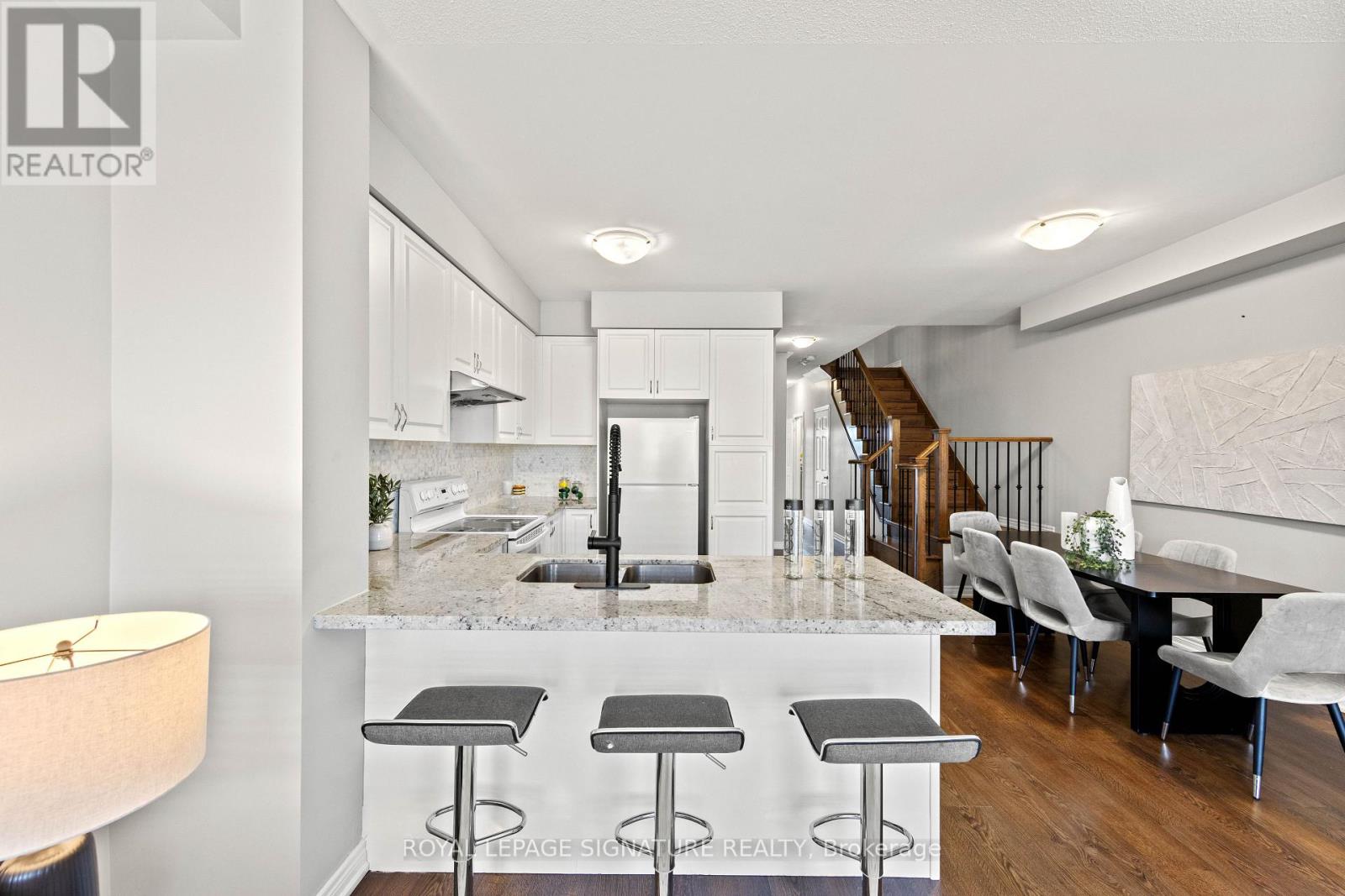 51 DORIS PAWLEY CRESCENT - 8