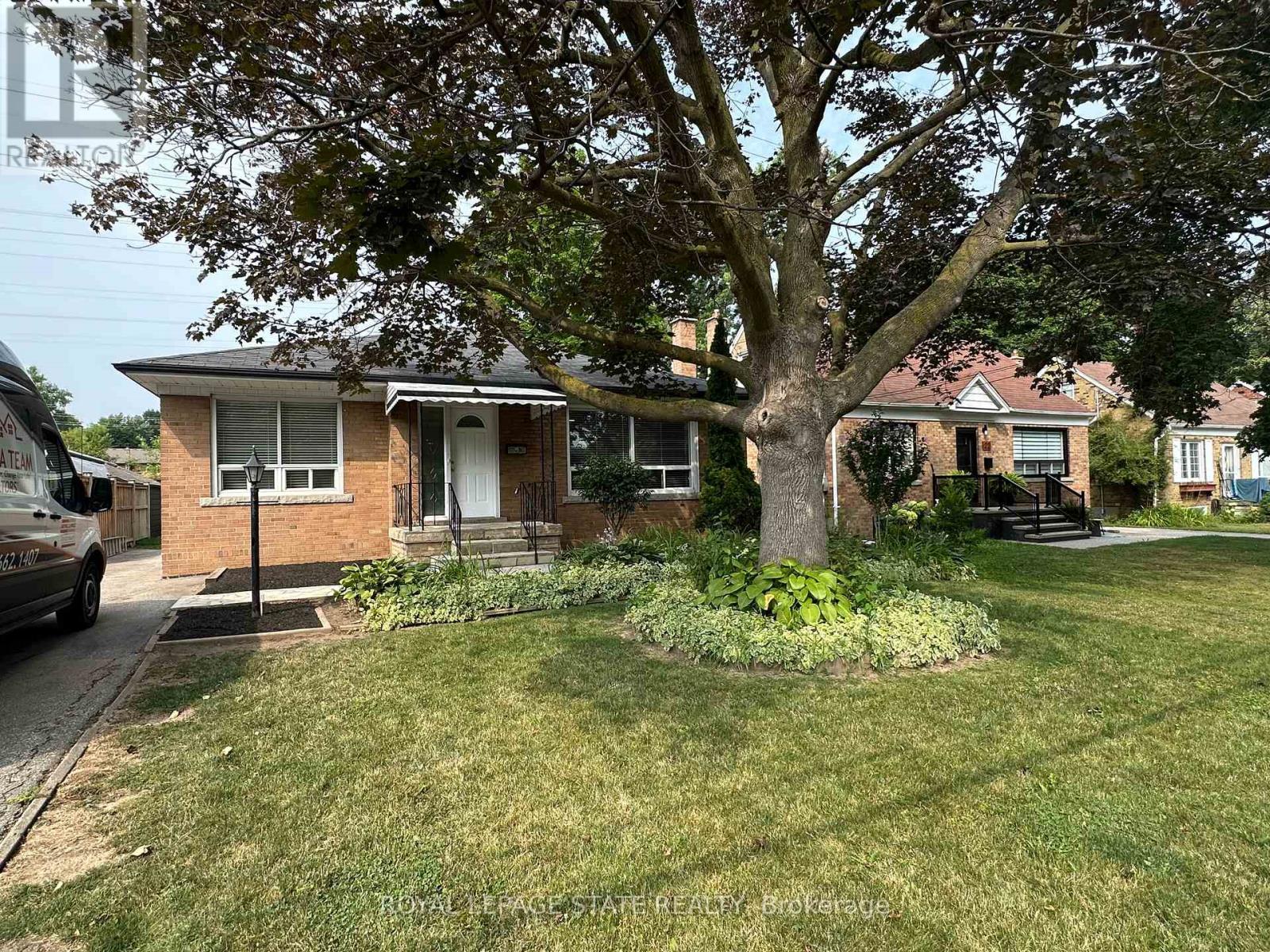 20 LLOYD MANOR ROAD - 7