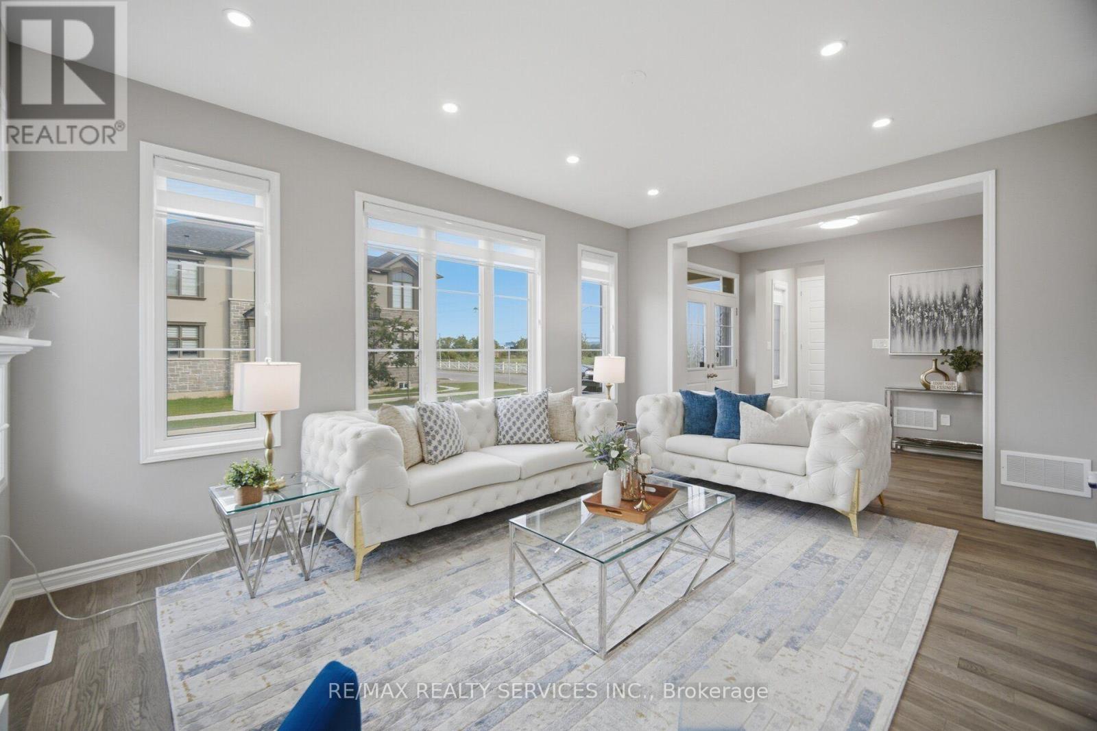 542 BOYD LANE - 8