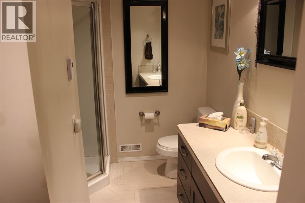 605 Rogers Avenue - Image 17