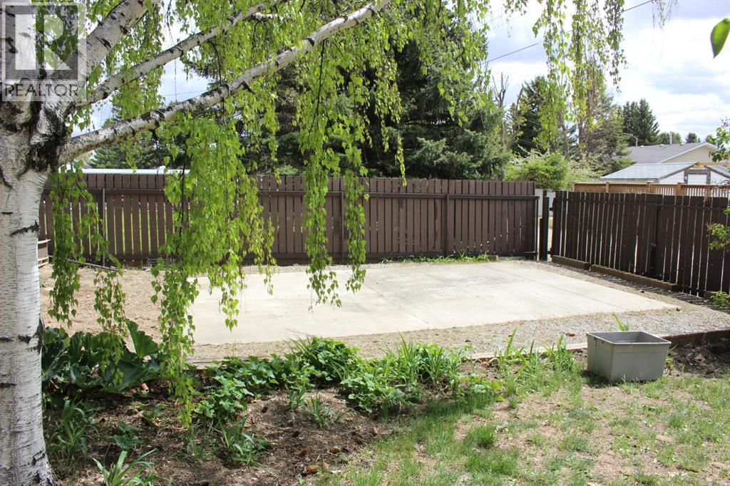 605 Rogers Avenue - Image 24