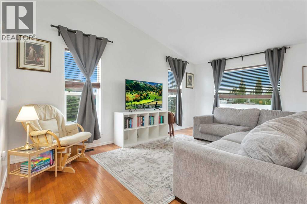 70 Garden Road, Lacombe