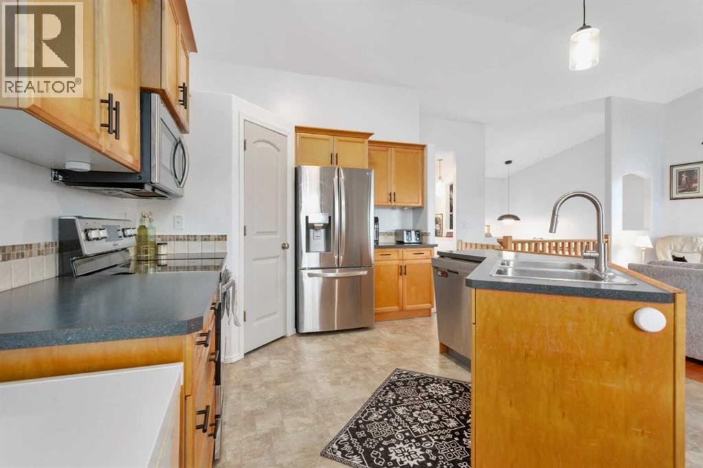 70 Garden Road, Lacombe