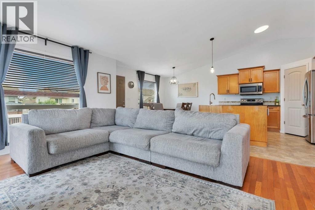 70 Garden Road, Lacombe