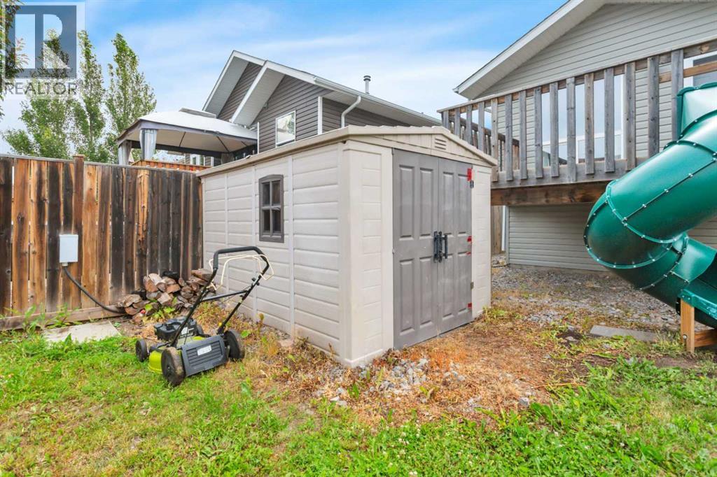 70 Garden Road, Lacombe
