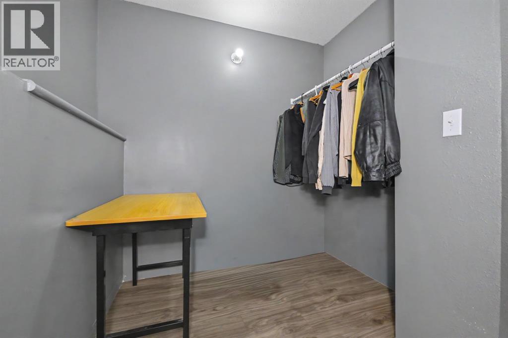 6029 89 Street - Image 24
