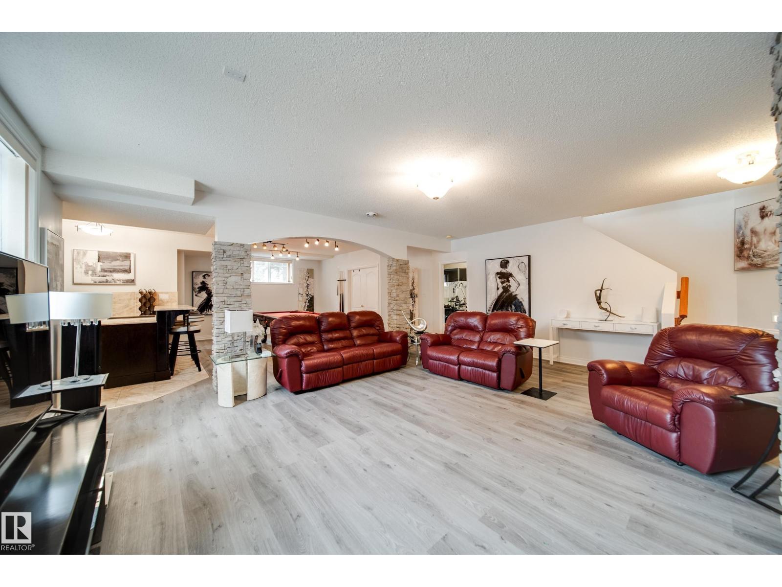 242 RUNNING CREEK LN NW - 36