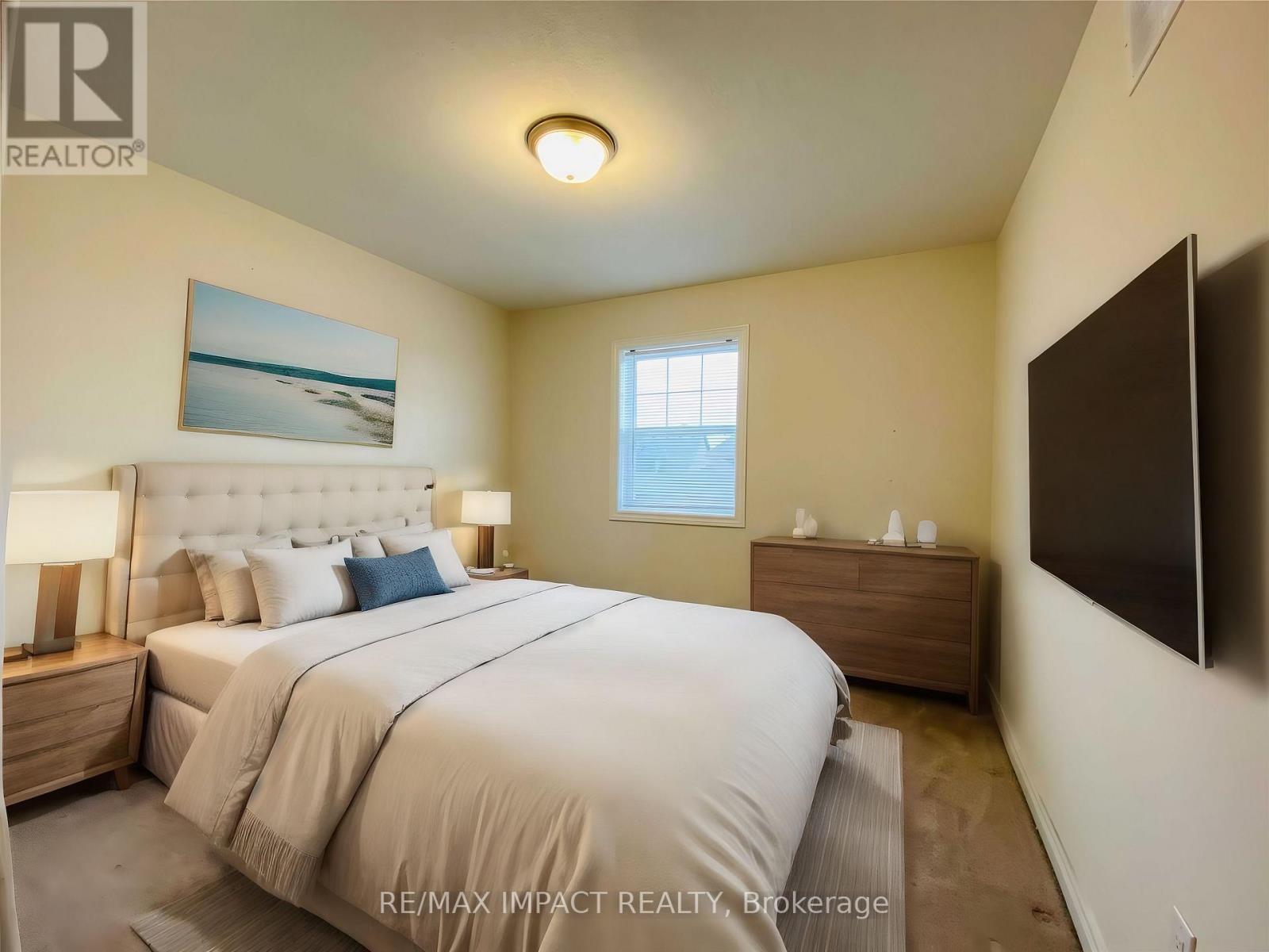 867 BROADWAY BOULEVARD - 15