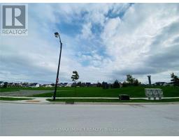 867 Broadway Boulevard, Peterborough, ON K9H0J1 Photo 25