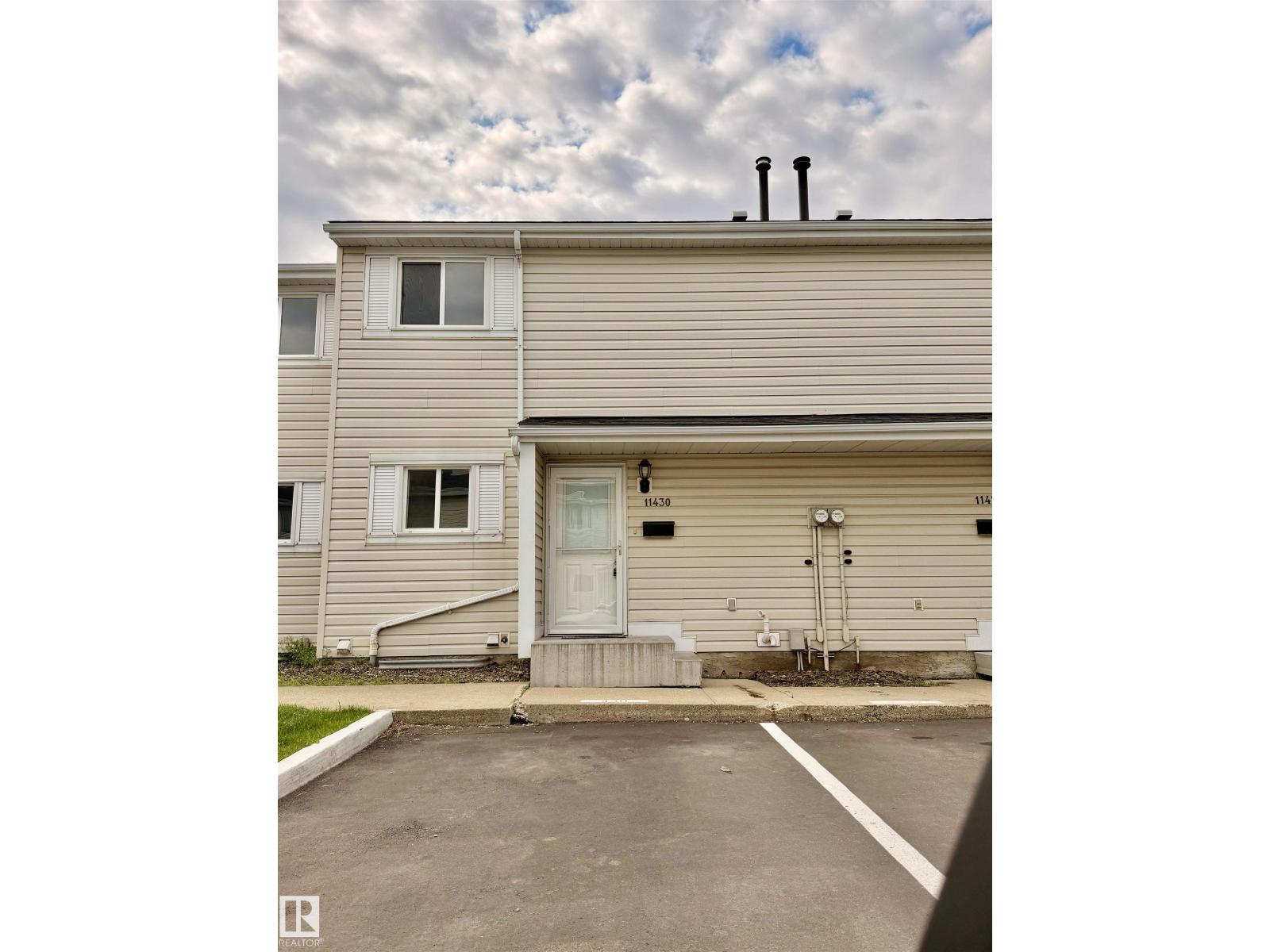 11430 139 AV NW, Carlisle, Edmonton photo 2