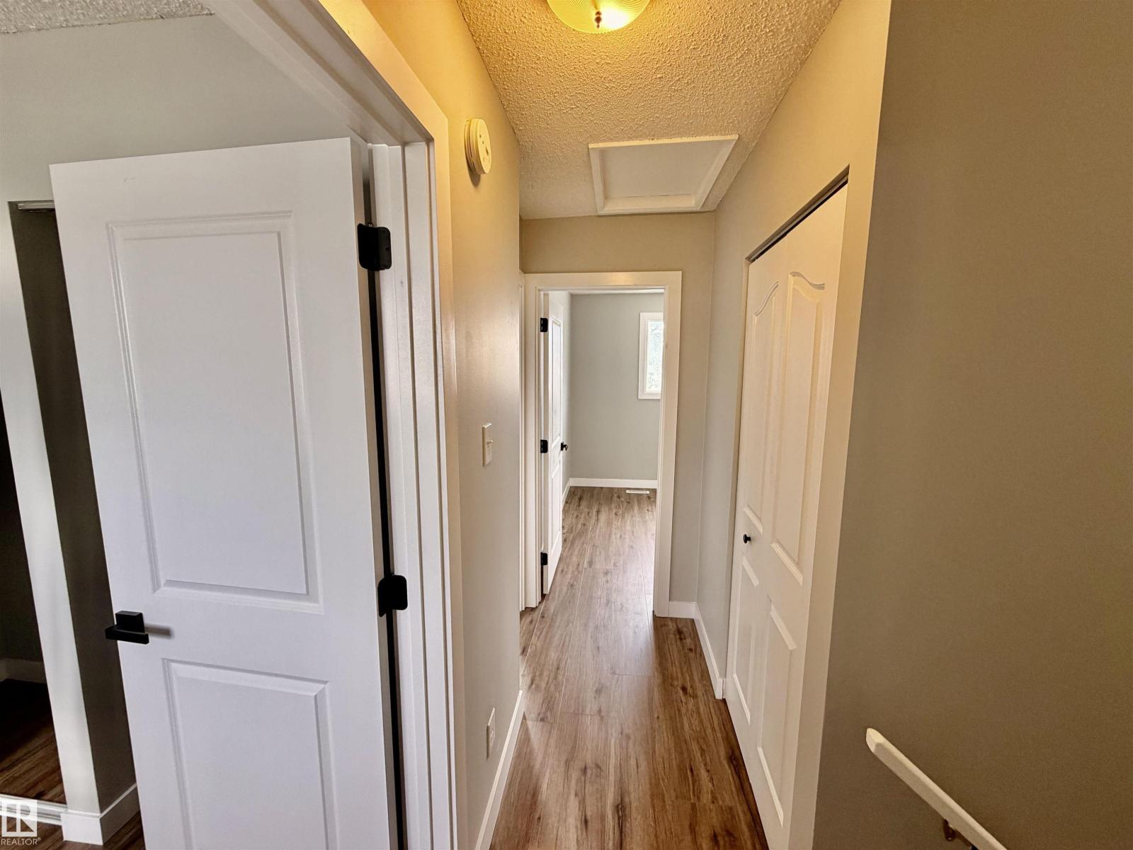 11430 139 AV NW - 21