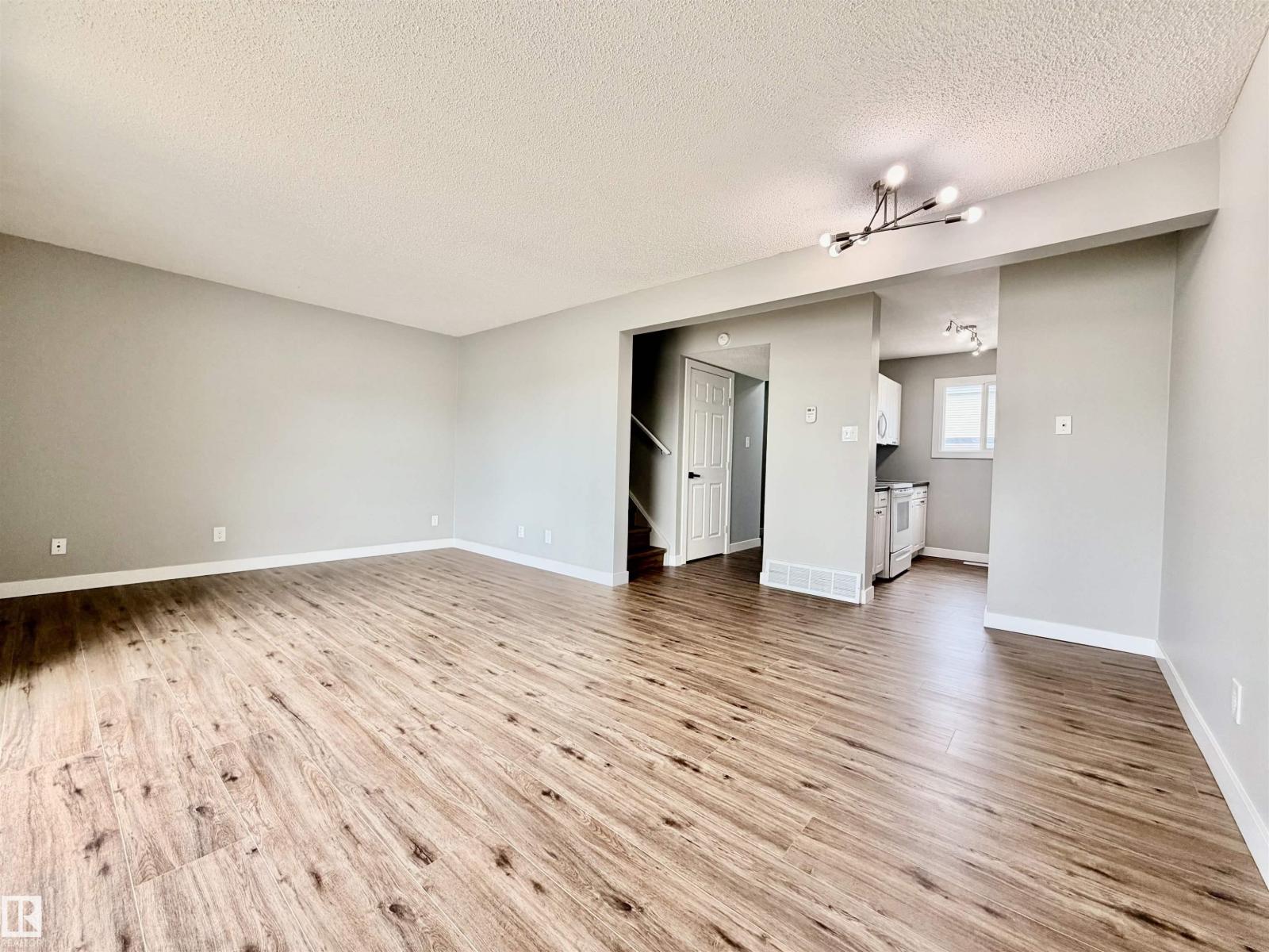 11430 139 AV NW, Carlisle, Edmonton photo 4