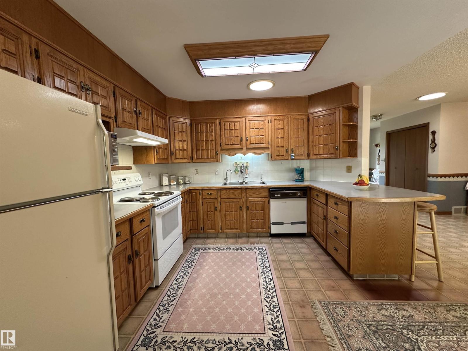 2340 28 AV SW - Image 11