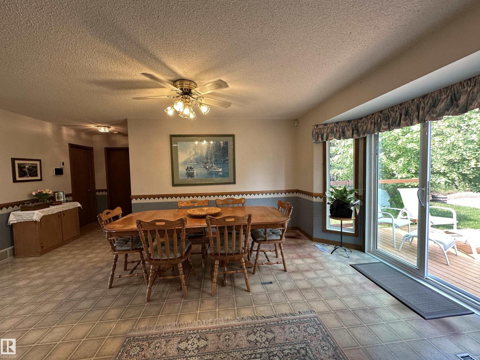 2340 28 AV SW - Image 18