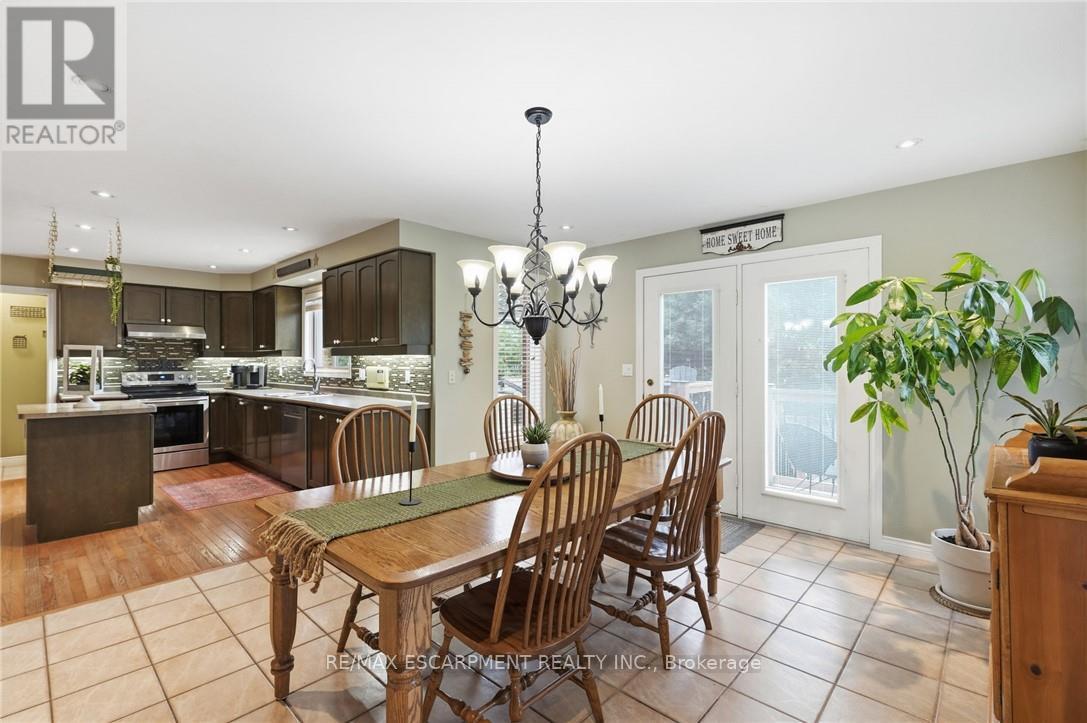 5 MANOR CRESCENT - Image 15