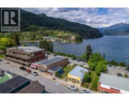 420 Front Street, Kaslo, BC V0G1M0 Photo 10