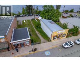 420 Front Street, Kaslo, BC V0G1M0 Photo 12