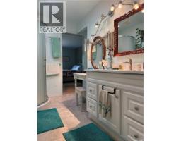 3pc Ensuite bath - 218 Rose Street, Lemberg, SK S0A2B0 Photo 16