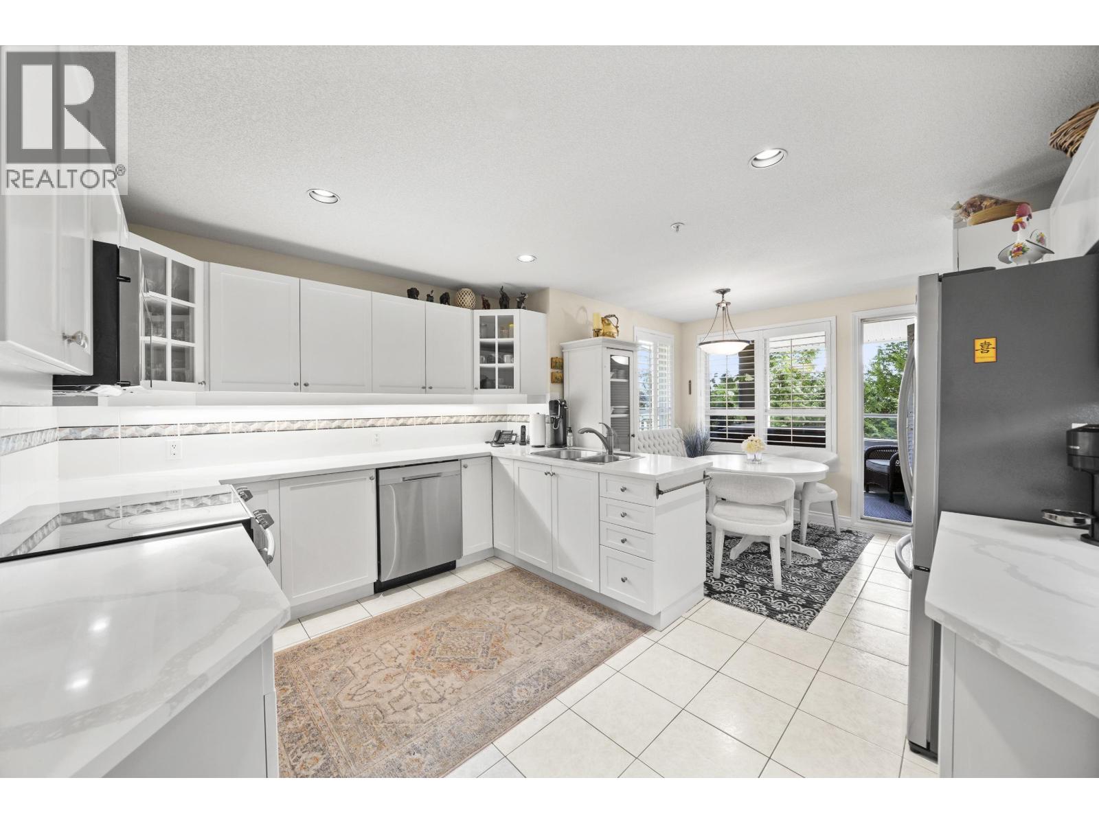 204 1250 55 STREET, Delta