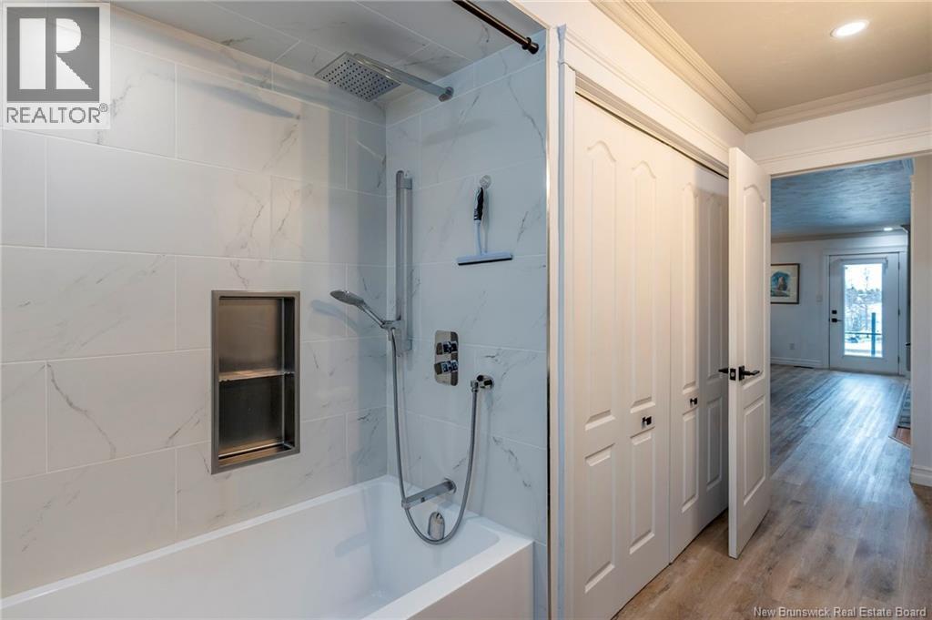 355 Cornwall Road - 19