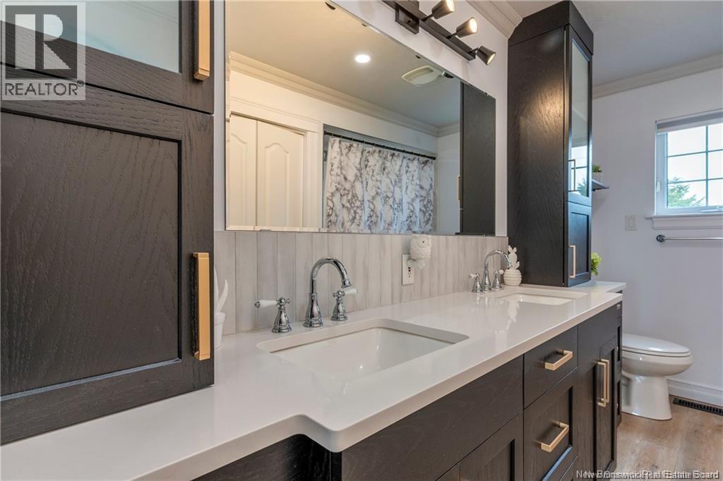 355 Cornwall Road - 27
