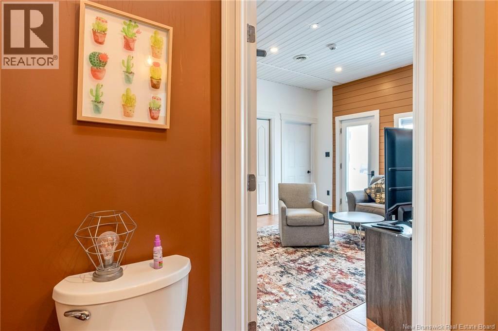 355 Cornwall Road - 30