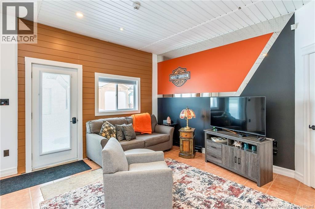 355 Cornwall Road - 32