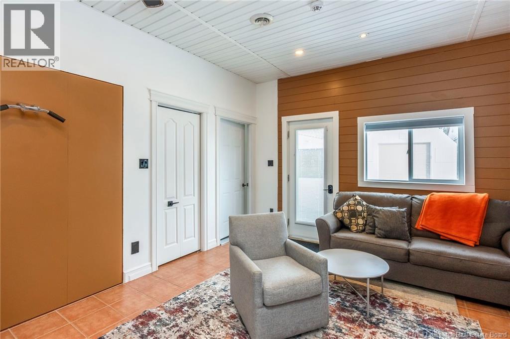 355 Cornwall Road - 33