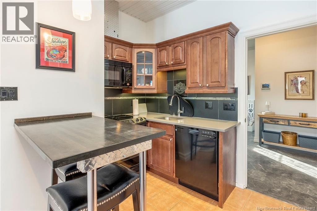 355 Cornwall Road - 36
