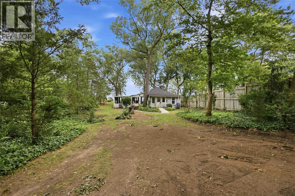 1996 LAKESHORE ROAD - 3