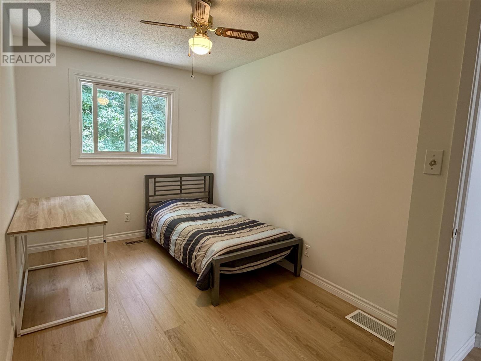 136 Frobel DR - Image 13