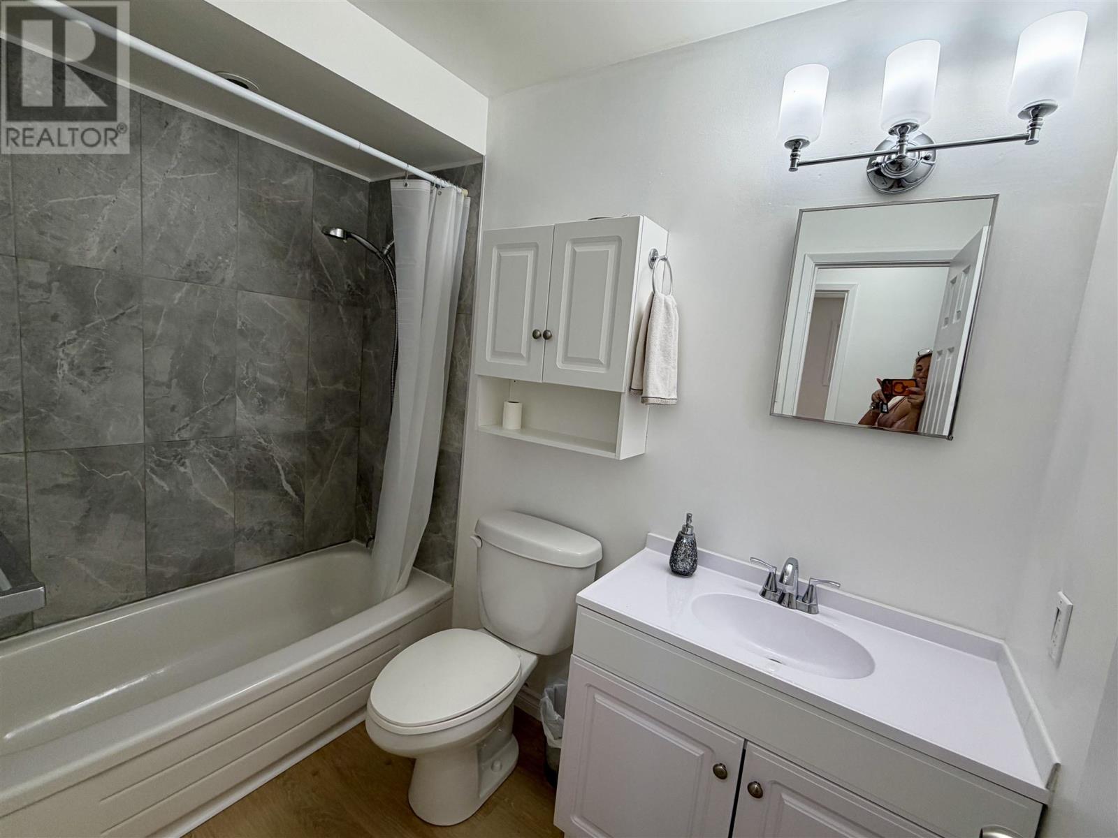 136 Frobel DR - 15