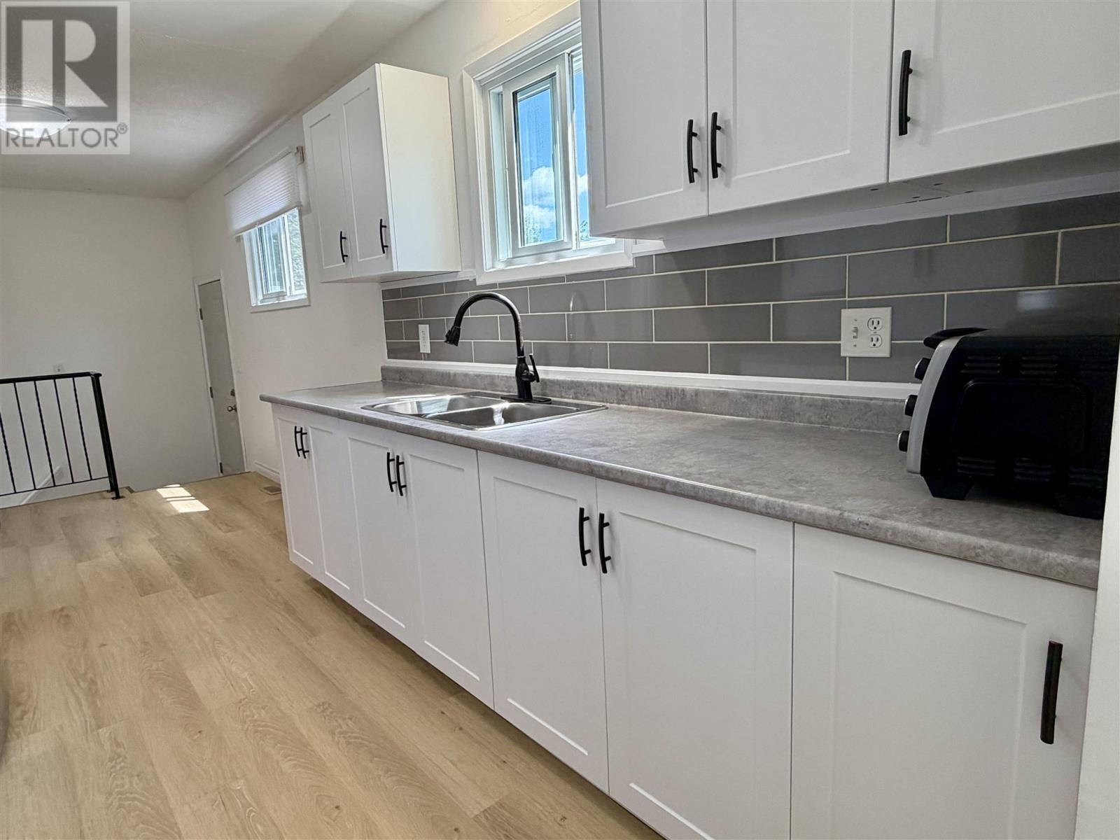 136 Frobel DR - 3