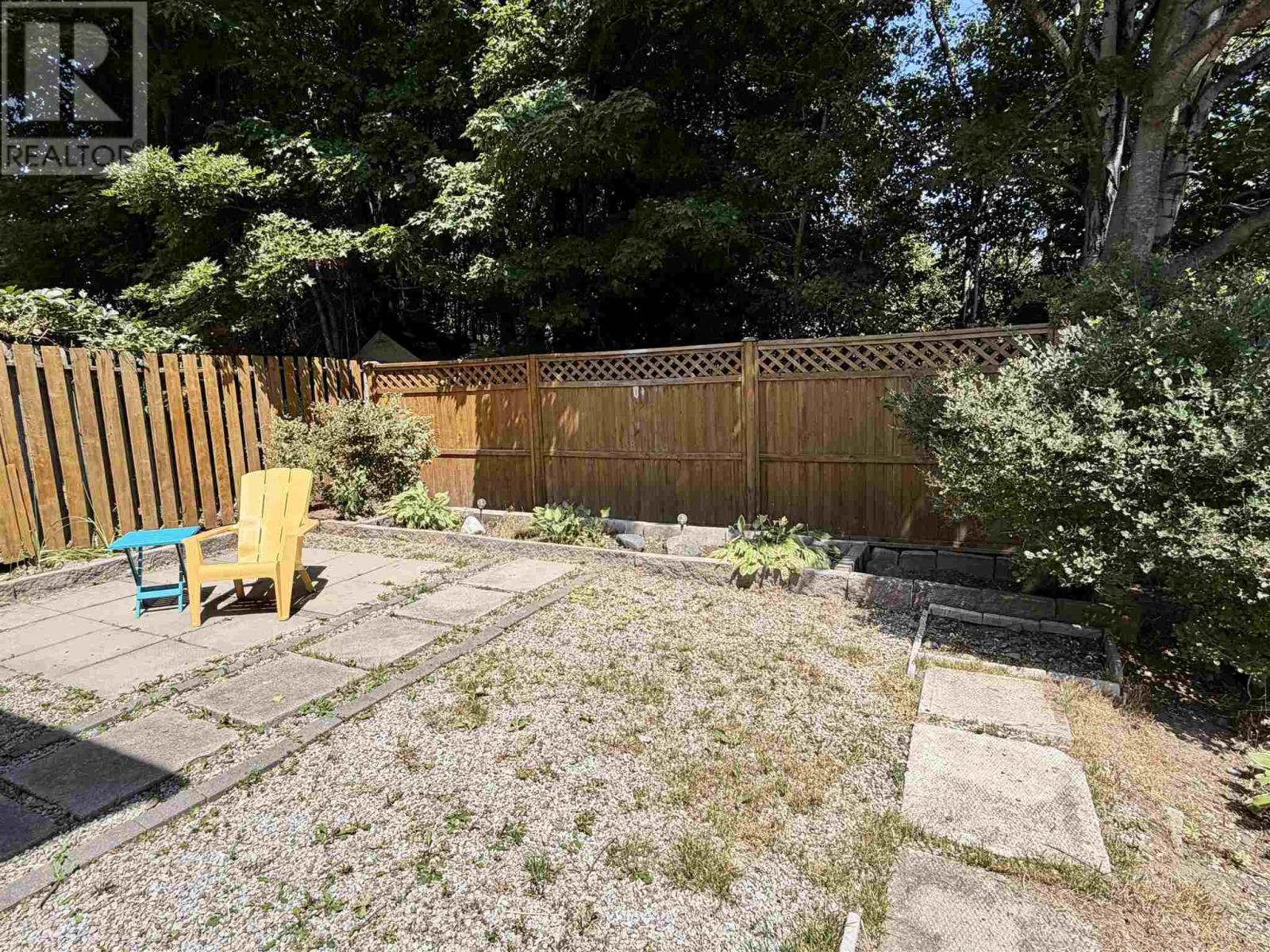 136 Frobel DR - Image 37