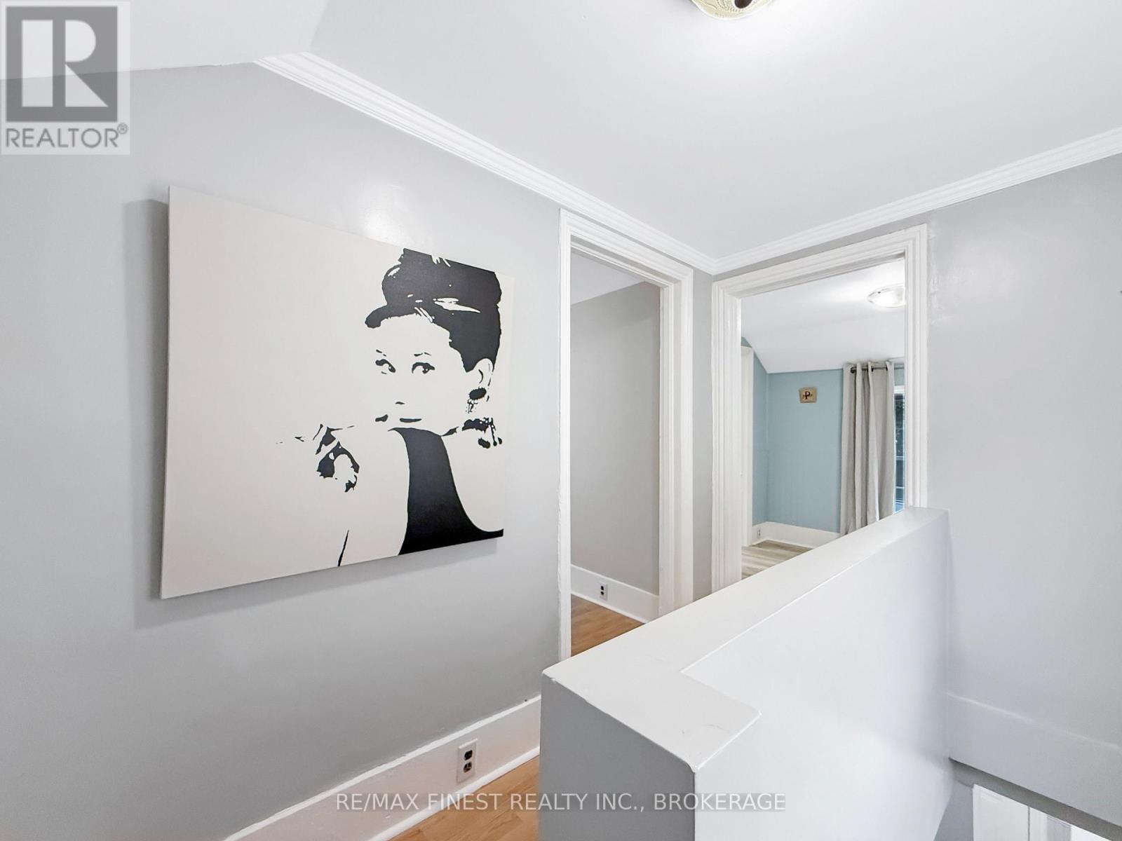 215 BROCK STREET - 14