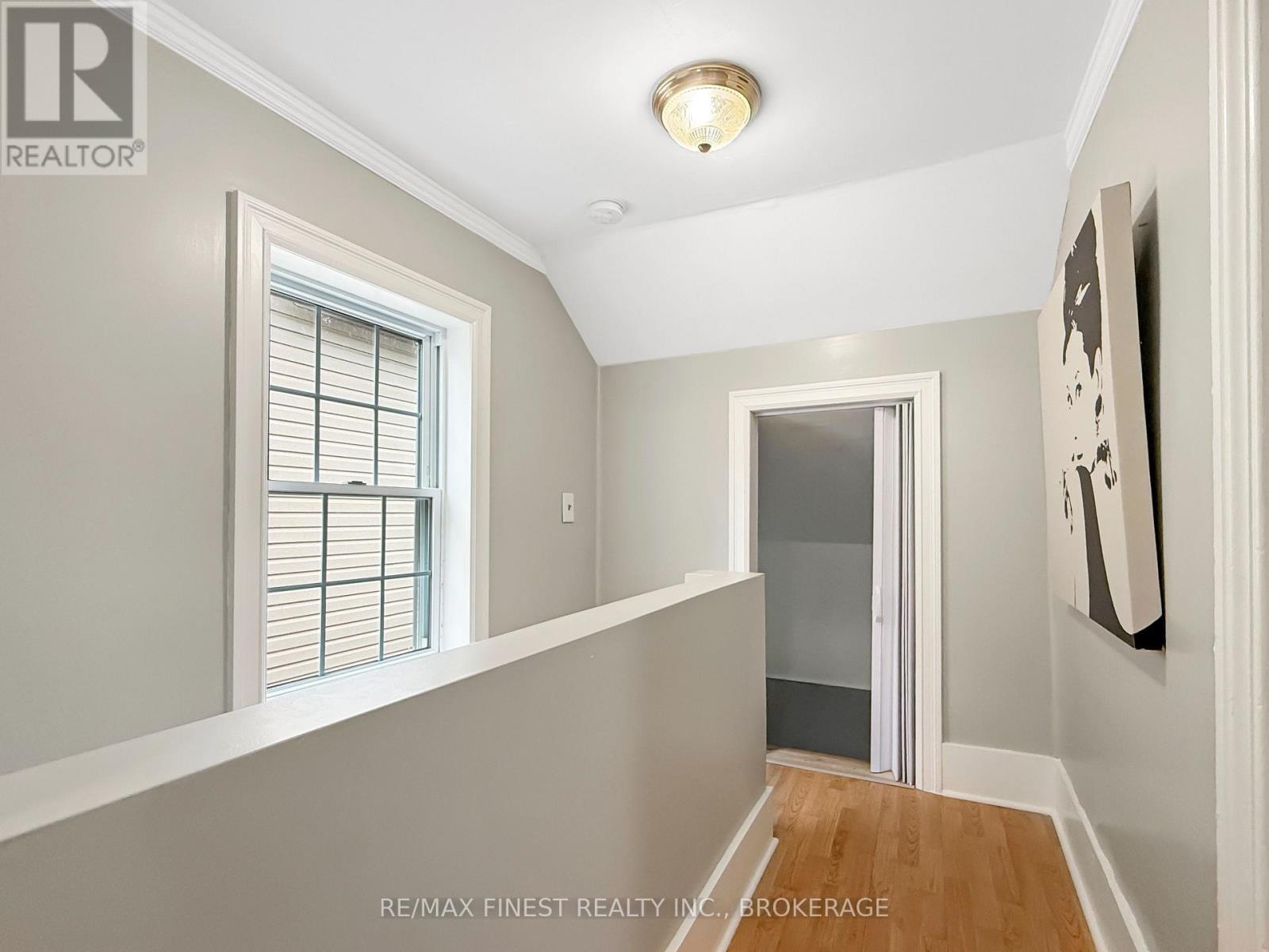 215 BROCK STREET - 16