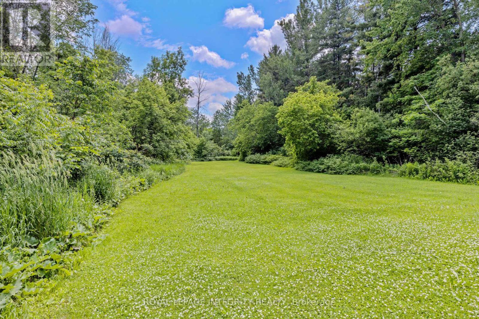 3 Bed, 2 Bath House for Sale in Ottawa – 1702 CENTURY ROAD, Ottawa – MLS# X13618080 - Image 35