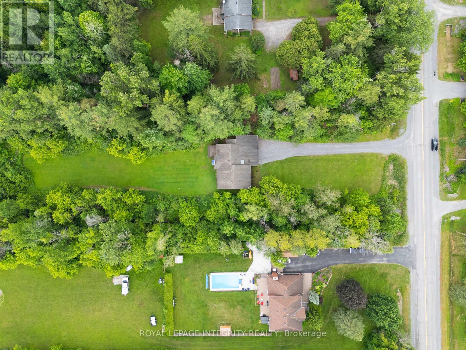 3 Bed, 2 Bath House for Sale in Ottawa – 1702 CENTURY ROAD, Ottawa – MLS# X13618080 - Image 36