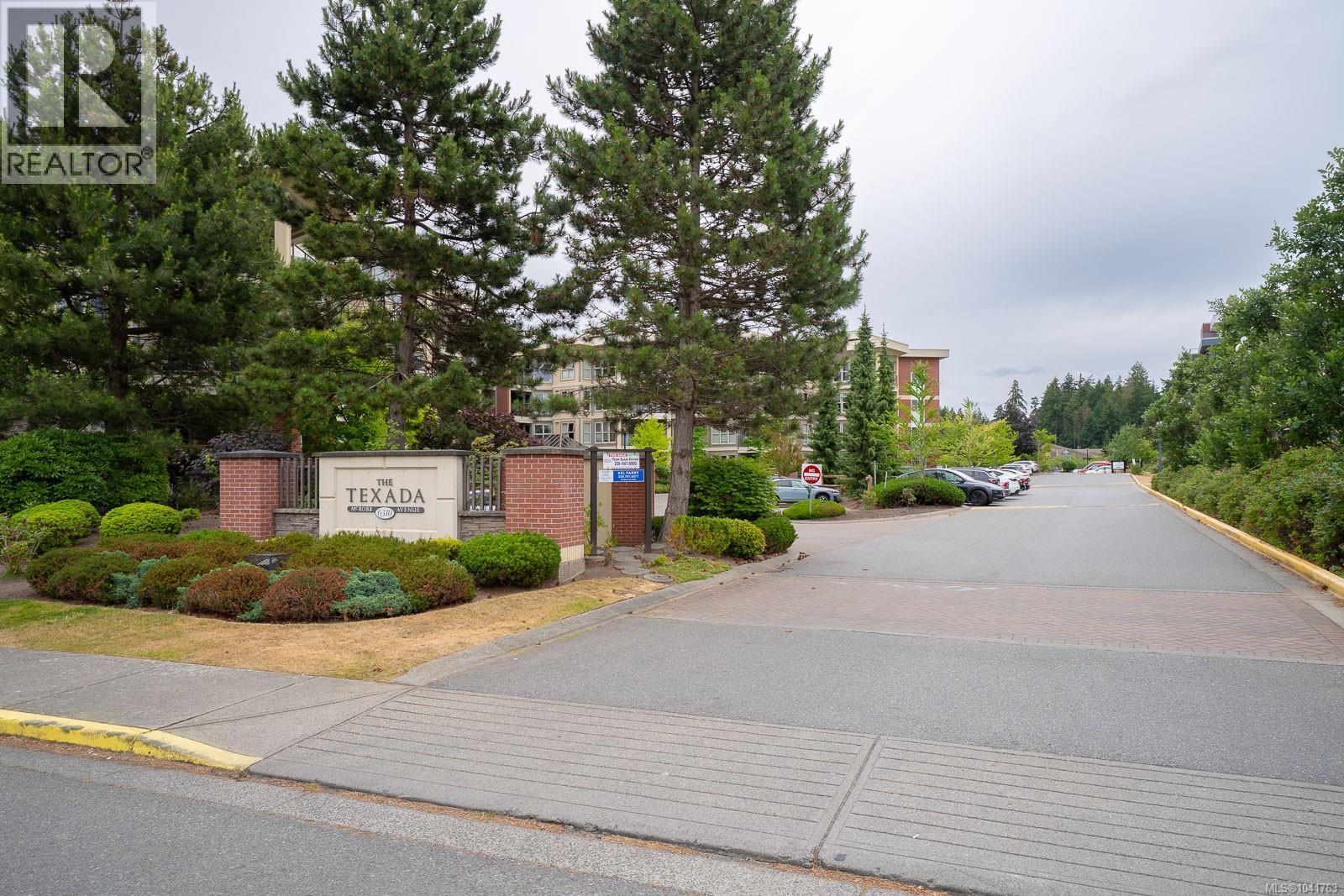 #416 6310 McRobb Ave - 3
