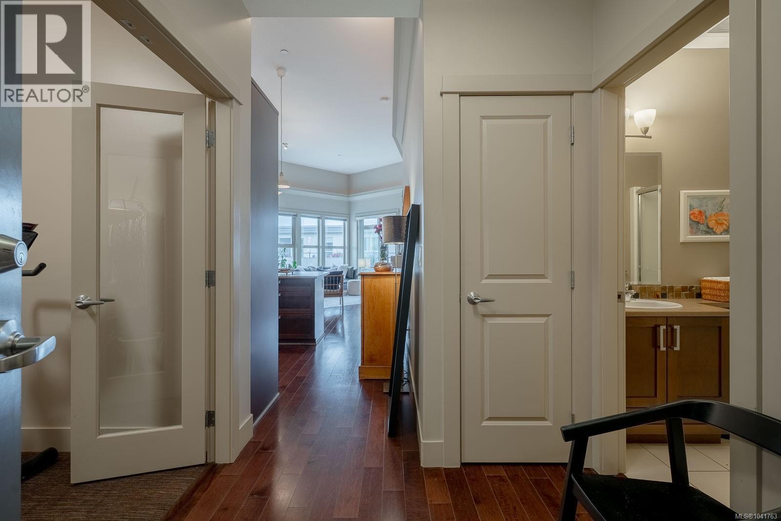 #416 6310 McRobb Ave - 6