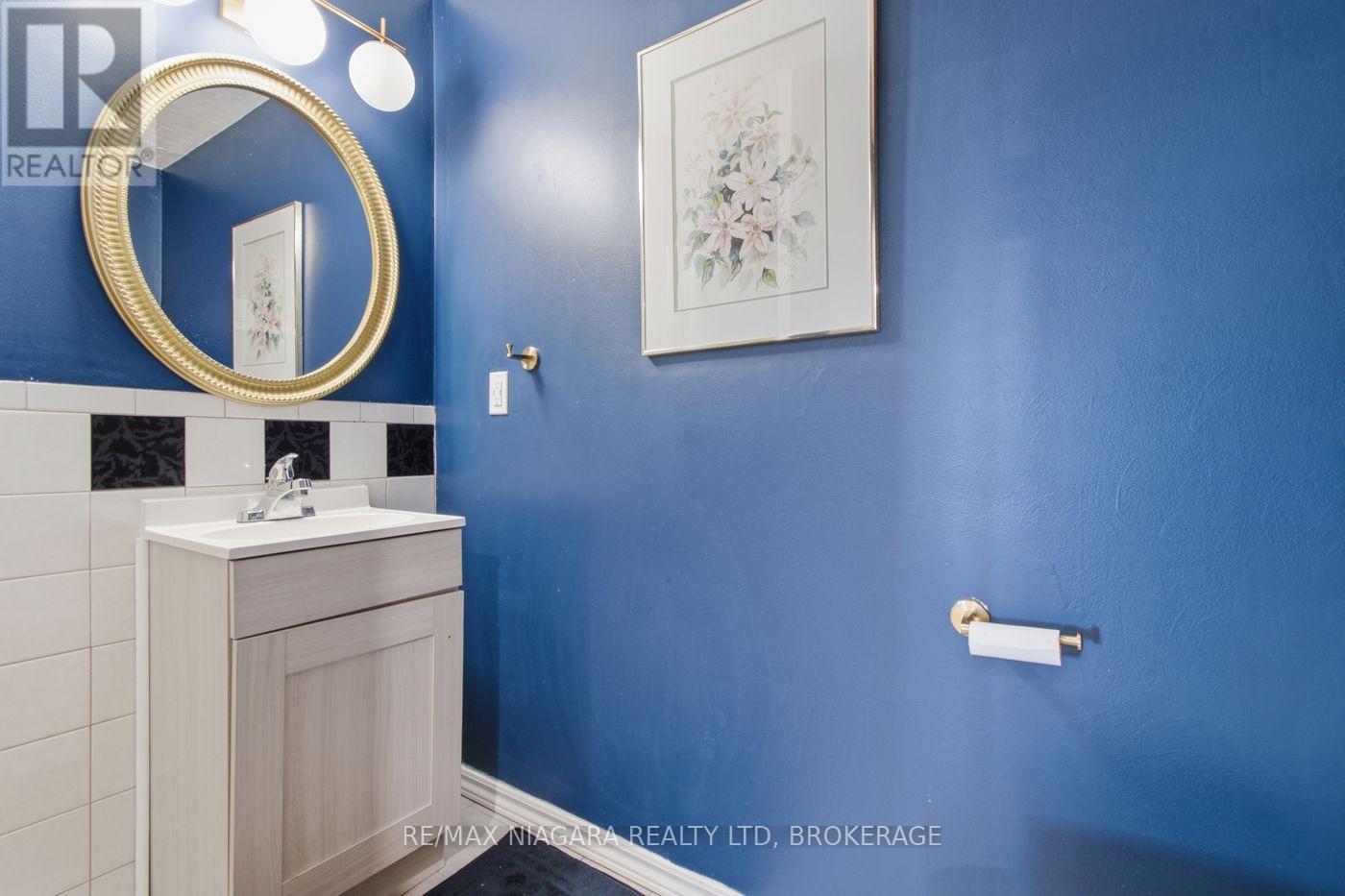 36 HEMLOCK STREET - Image 18